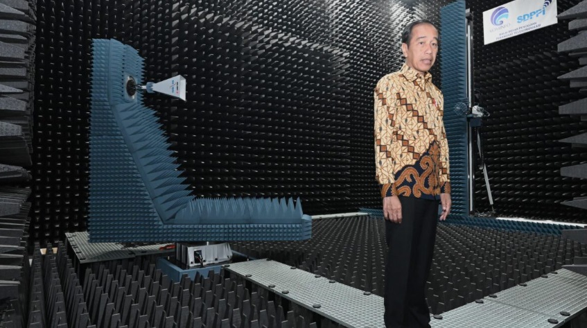 Sebagai fasilitas pengujian perangkat berstandar internasional