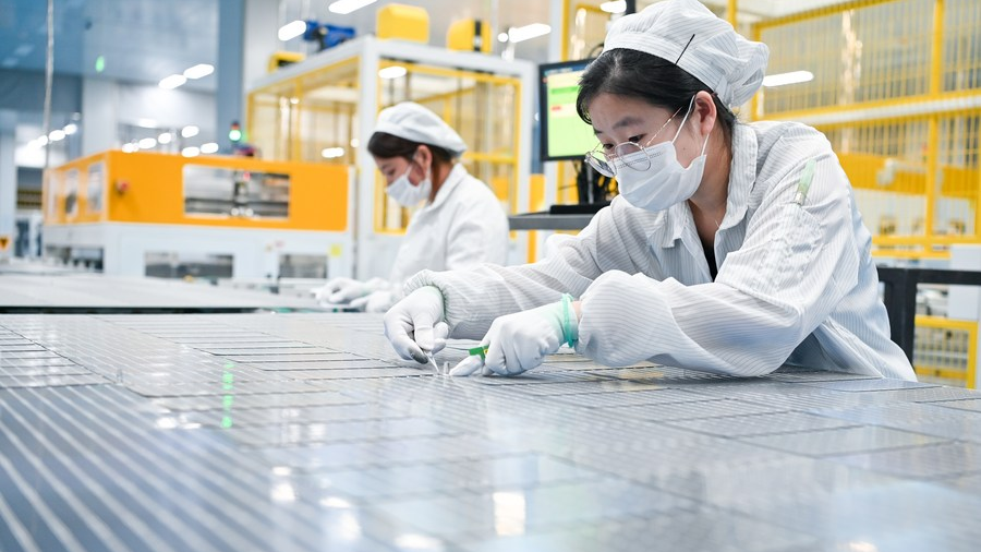 Menurut data Administrasi Energi Nasional Tiongkok  dalam tiga kuartal pertama tahun 2023