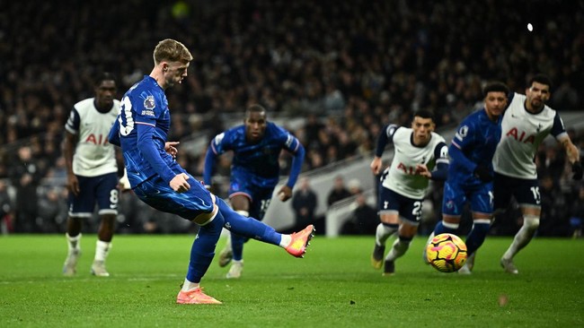 Pekan ke-30 Liga Inggris 2024/2025 bakal diwarnai derby London antara Chelsea vs Tottenham Hotspur pada Jumat (4/4) dini hari WIB Berikut jadwal Chelsea vs Tottenham