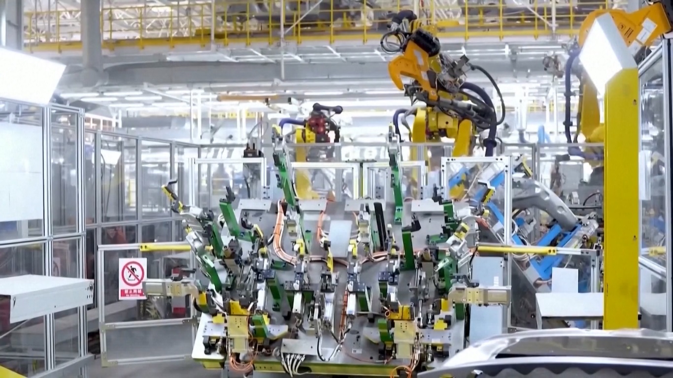 Data menunjukkan bahwa dalam skala bulanan