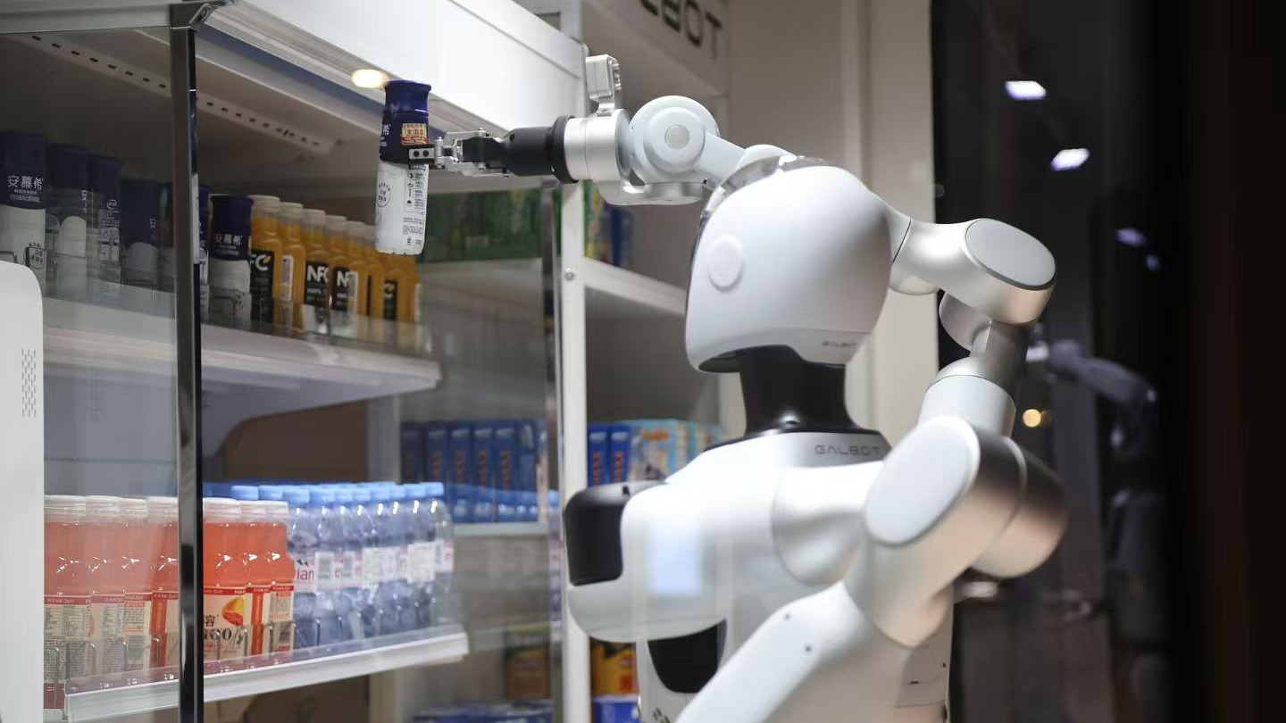 Robot Humanoid Tiongkok Menghadapi Ujian Sesungguhnya di Lantai Pabrik