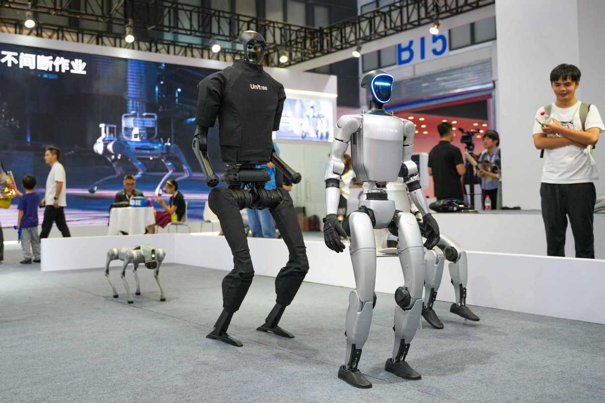 Robot humanoid kini memulai pelatihan di dunia nyata di pabrik sungguhan