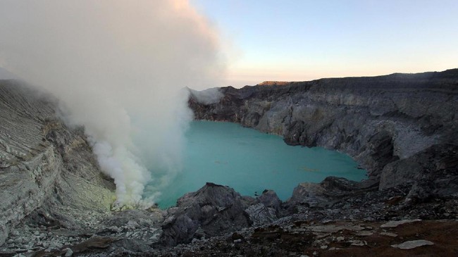Dalam sidang tahunan di Paris