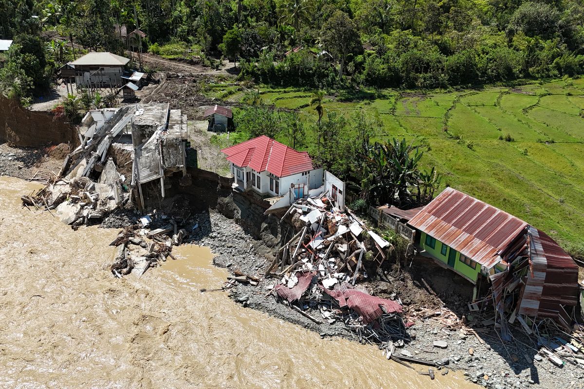 Presiden Tiongkok Xi Jinping Sampaikan Rasa Simpati kepada Presiden Indonesia Prabowo Berkenaan Bencana Badai Hujan di Indonesia