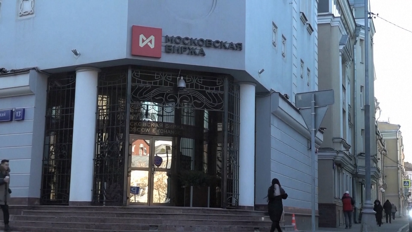 Sebagai perbandingan