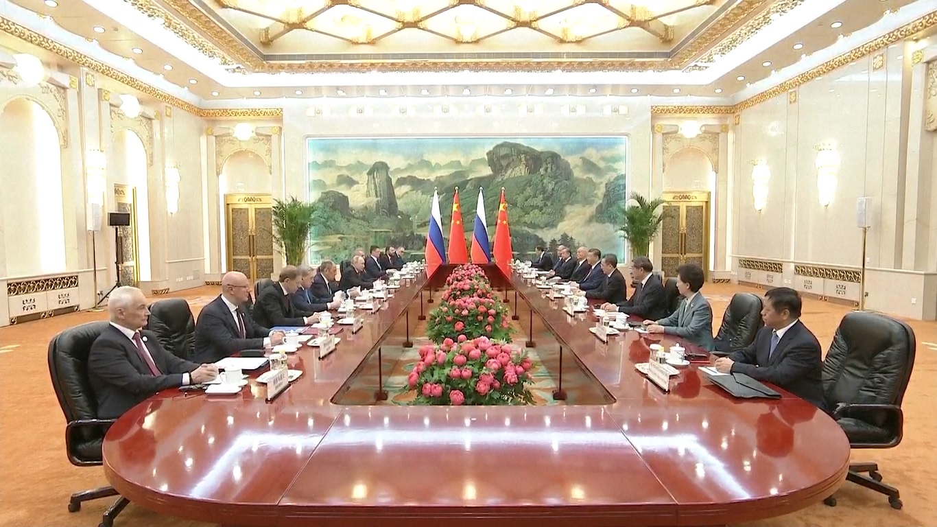 Putin tiba di Beijing pada Kamis (16/5) pagi untuk kunjungan kenegaraan ke Tiongkok dari Kamis hingga Jum'at (17/5) atas undangan Presiden Tiongkok