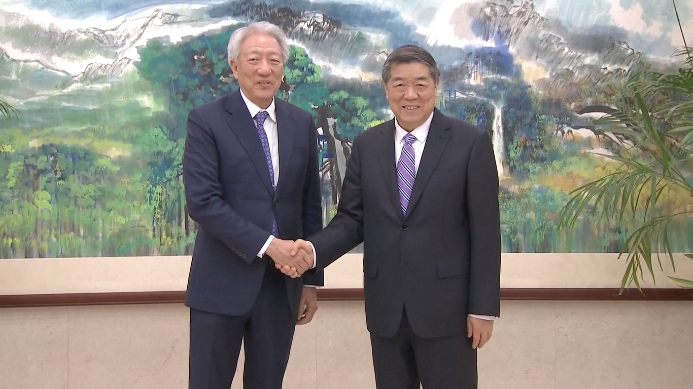 Pejabat Senior Tiongkok Bertemu dengan Ketua Temasek Singapura di Beijing