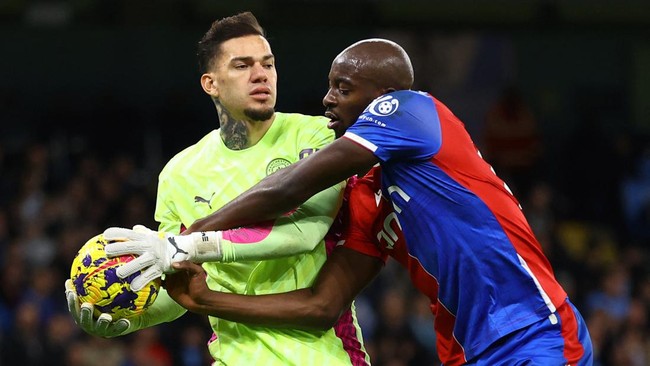 Manchester City masih berada dalam kondisi tidak ideal dalam satu bulan terakhir di Liga Inggris Hal ini terlihat dari capaian poin mereka yang belum benar-benar impresif