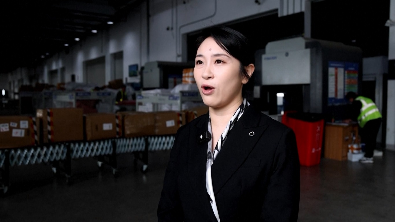 Ini merupakan rute penerbangan kargo keempat yang dibuka oleh bandara-bandara di Hangzhou sejak awal tahun ini setelah kota tersebut membuka rute ke Miami