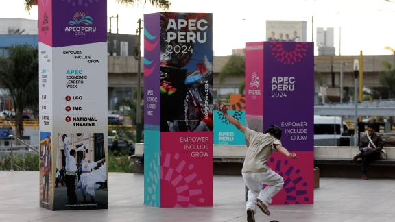 Para pakar dan pejabat Asia-Pasifik mencatat bahwa keberhasilan luar biasa Tiongkok melalui keterbukaan berkualitas tinggi telah memberi pemahaman mendalam tentang pentingnya sistem ekonomi global yang terbuka dan kebutuhan penting untuk memajukan kerja sama multilateral yang saling menguntungkan 