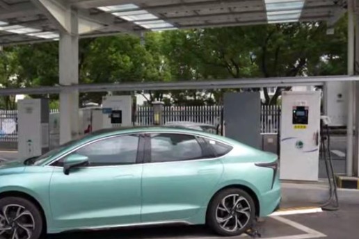 Dual mode pengisi daya kendaraan listrik terintegrasi yang terdiri dari mode pengisian plug-in dan nirkabel baru-baru ini diluncurkan di Suzhou