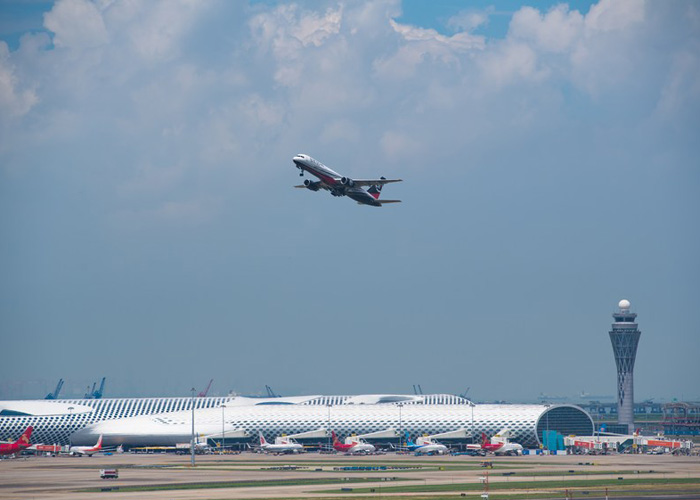Tiongkok melanjutkan momentum pemulihannya dalam jumlah perjalanan udara internasional serta volume surat dan kargo pada kuartal ketiga (Q3) 2022