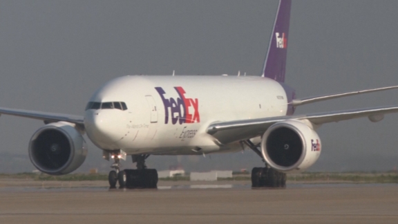 Penerbangan baru ini akan secara efektif meningkatkan konektivitas antara kota-kota besar lapis kedua dan ketiga Tiongkok serta pasar Asia-Pasifik dan Amerika Utara memungkinkan perusahaan lokal untuk terhubung lebih baik ke pasar global