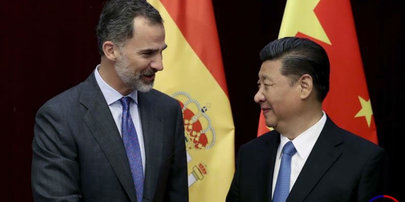 Presiden RRT Xi Jinping dan Raja Spanyol  Felipe VI saling mengirim ucapan selamat atas peringatan 50 tahun terjalinnya hubungan diplomatik kedua negara