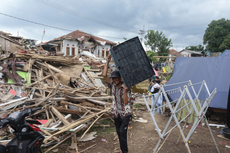 Sebanyak tiga orang korban gempa di Cianjur hari ini ditemukan Angka itu menambah jumlah korban meninggal menjadi 334 orang