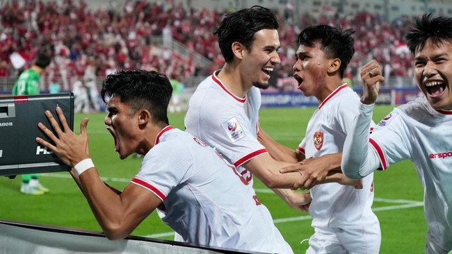 Timnas Indonesia U-23 mendapatkan bonus senilai Rp23 miliar dari 23 pengusaha yang diinisiasi oleh Kadin Indonesia Komite Tiongkok (KIKT)