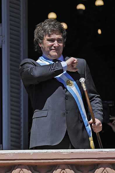 Atas undangan pemerintah Argentina Utusan Khusus Presiden Xi Jinping merangkap Wakil Ketua Komite Tetap Kongres Rakyat Nasional Tiongkok Wu Weihua pada hari Minggu (10/12) lalu menghadiri upacara pelantikan presiden baru Argentina Javier Milei di Buenos Aires