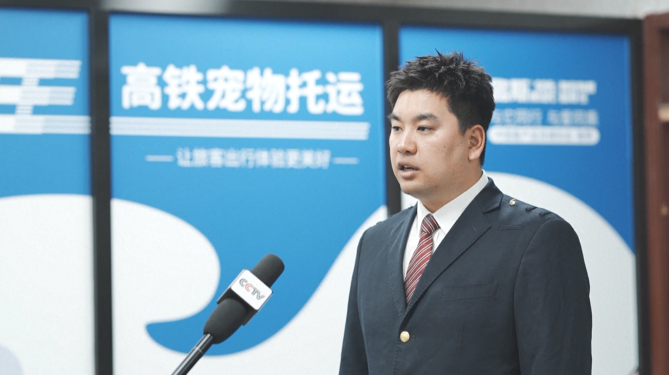 Tiongkok Perluas Pilihan Perjalanan Ramah Hewan Peliharaan di Kereta Api Berkecepatan Tinggi