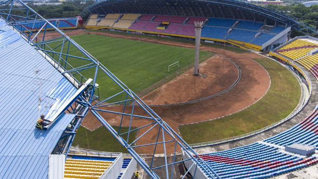 Menteri Pekerjaan Umum dan Perumahan Rakyat (PUPR) Basuki Hadimuljono mengatakan revitalisasi stadion yang disiapkan menggelar Piala Dunia U-20 2023 mencapai Rp175 miliar