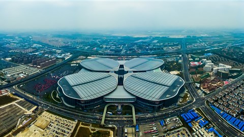 Meskipun lingkungan global penuh tantangan dan pemulihan ekonomi kurang baik