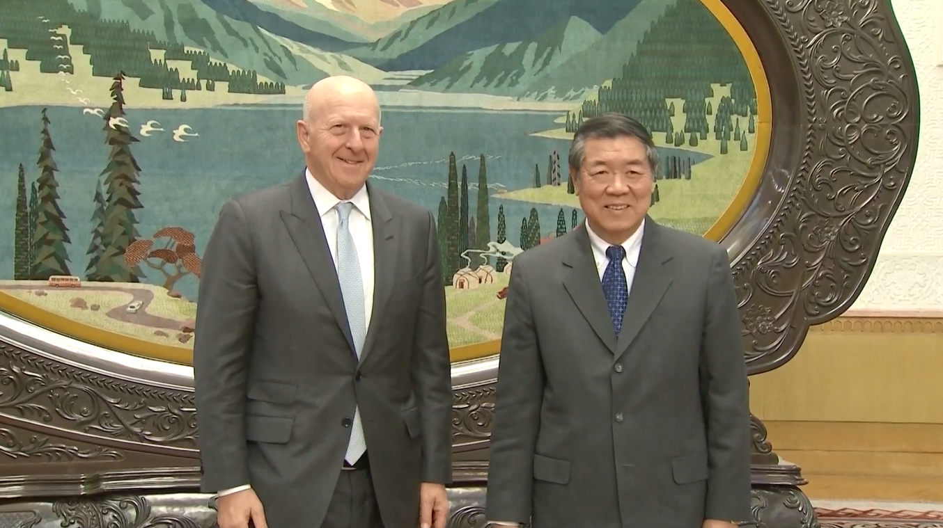 Pejabat Senior Tiongkok Bertemu dengan CEO Goldman Sachs