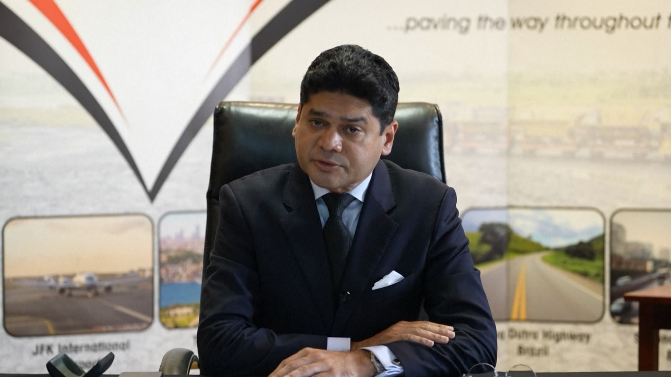 Trinidad dan Tobago memiliki deposit aspal alami terbesar di dunia