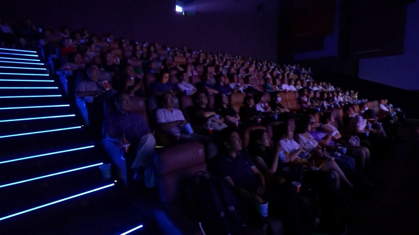 Data menunjukkan bahwa tiga film Tiongkok: Under the Light