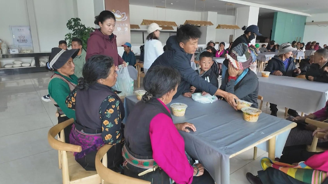 Ratusan Orang Berhasil Dievakuasi  Setelah Tanah Longsor di Kabupaten Gyirong, Xizang