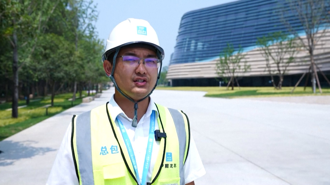 Dikerjakan oleh China Construction Eighth Engineering Division Corp