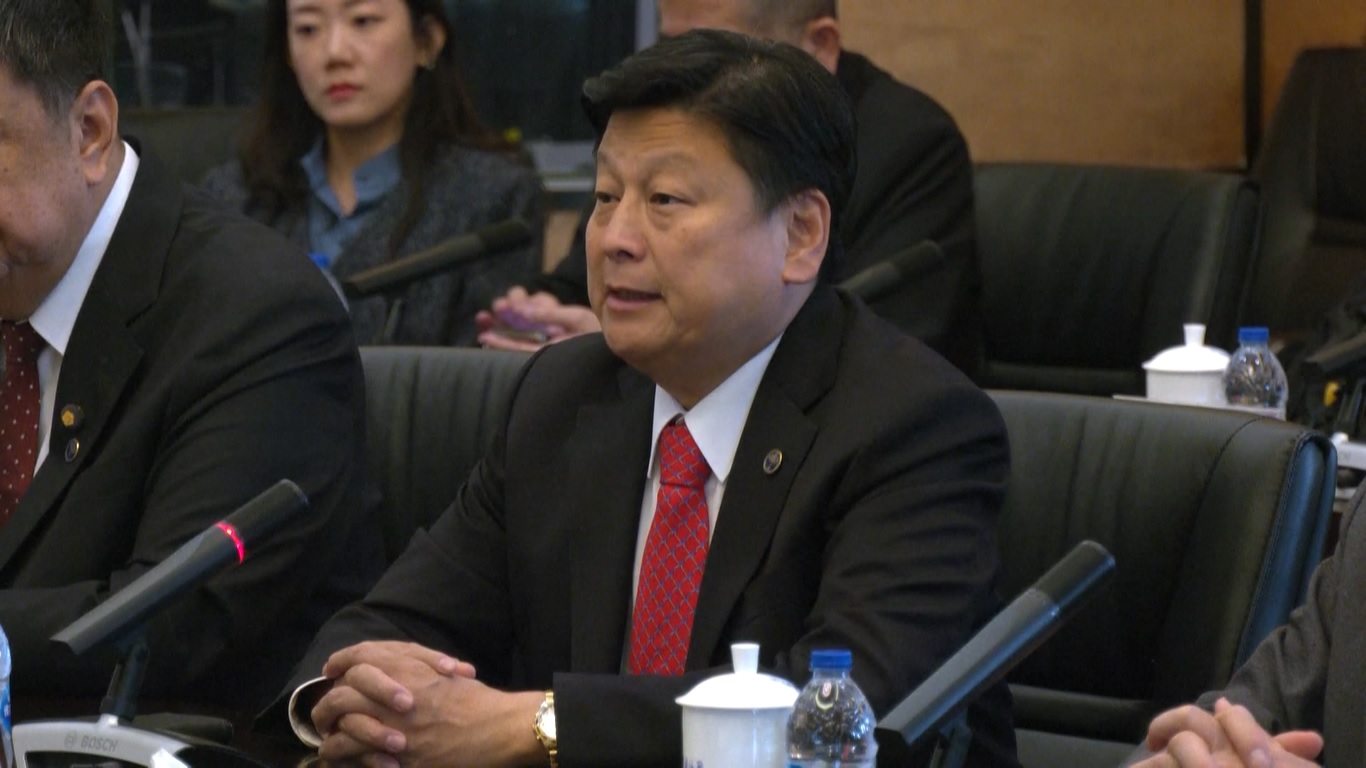 Persyaratan tersebut akan dibuat berdasarkan penilaian ilmiah dan sesuai dengan hukum dan peraturan yang relevan