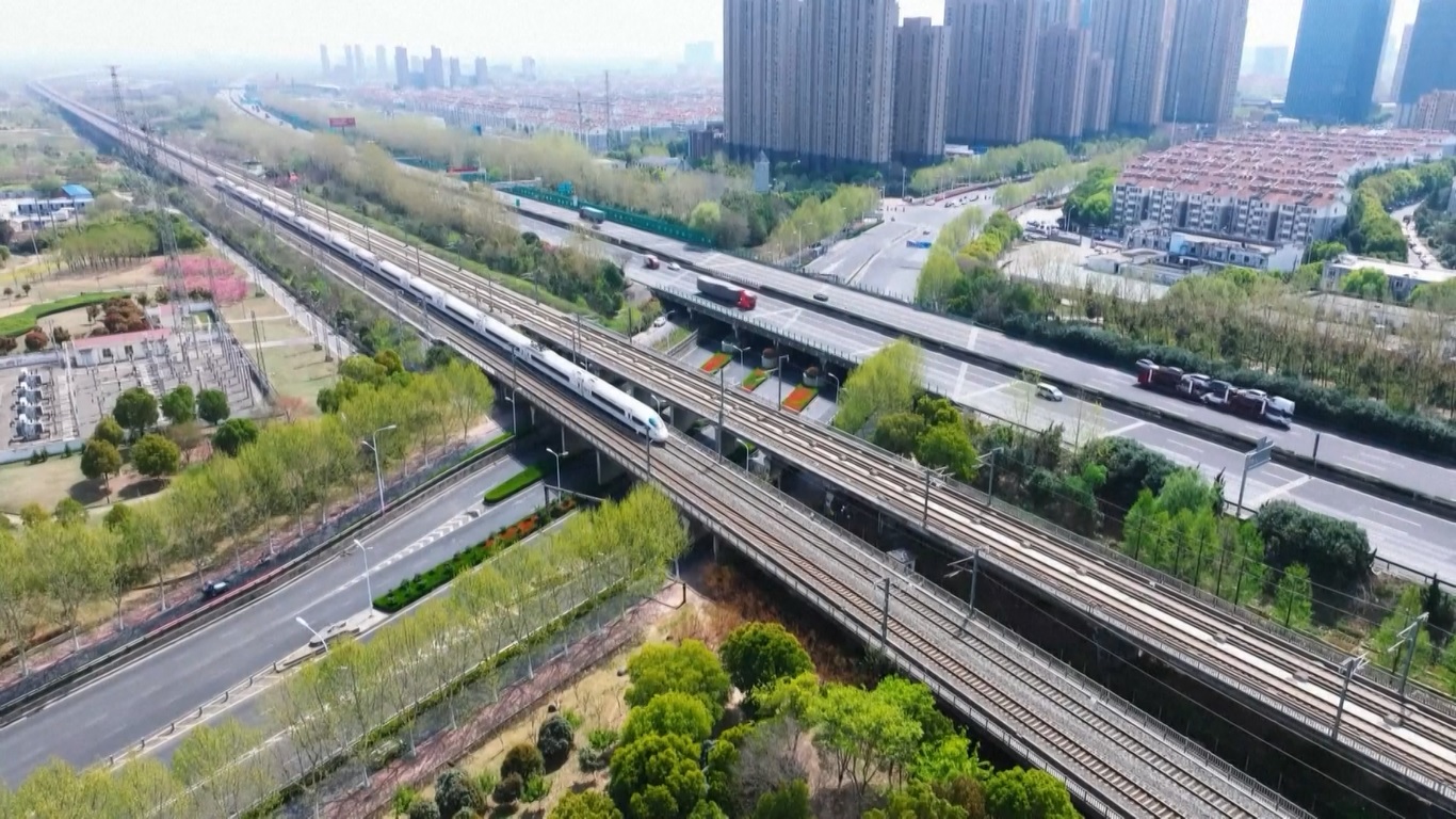 Menurut data dari China State Railway Group Co