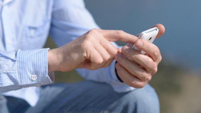 Electronics Hub  merilis daftar negara paling kecanduan HP di seluruh dunia Ternyata Indonesia masuk 10 besar dalam daftar tersebut