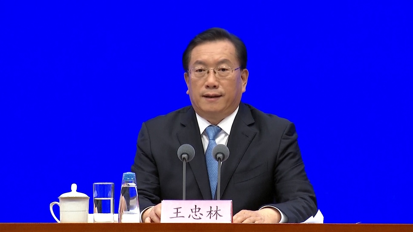 Gubernur Hubei mengatakan bahwa provinsi ini sedang berusaha keras untuk mengejar modernisasi dan memainkan peran dominan dalam mengkatalisasi kebangkitan wilayah tengah