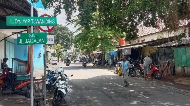 Yap Tjwan Bing Seorang politikus keturunan Tionghoa yang terpilih menjadi anggota Badan Penyelidik Usaha Persiapan Kemerdekaan Indonesia (BPUPKI) 