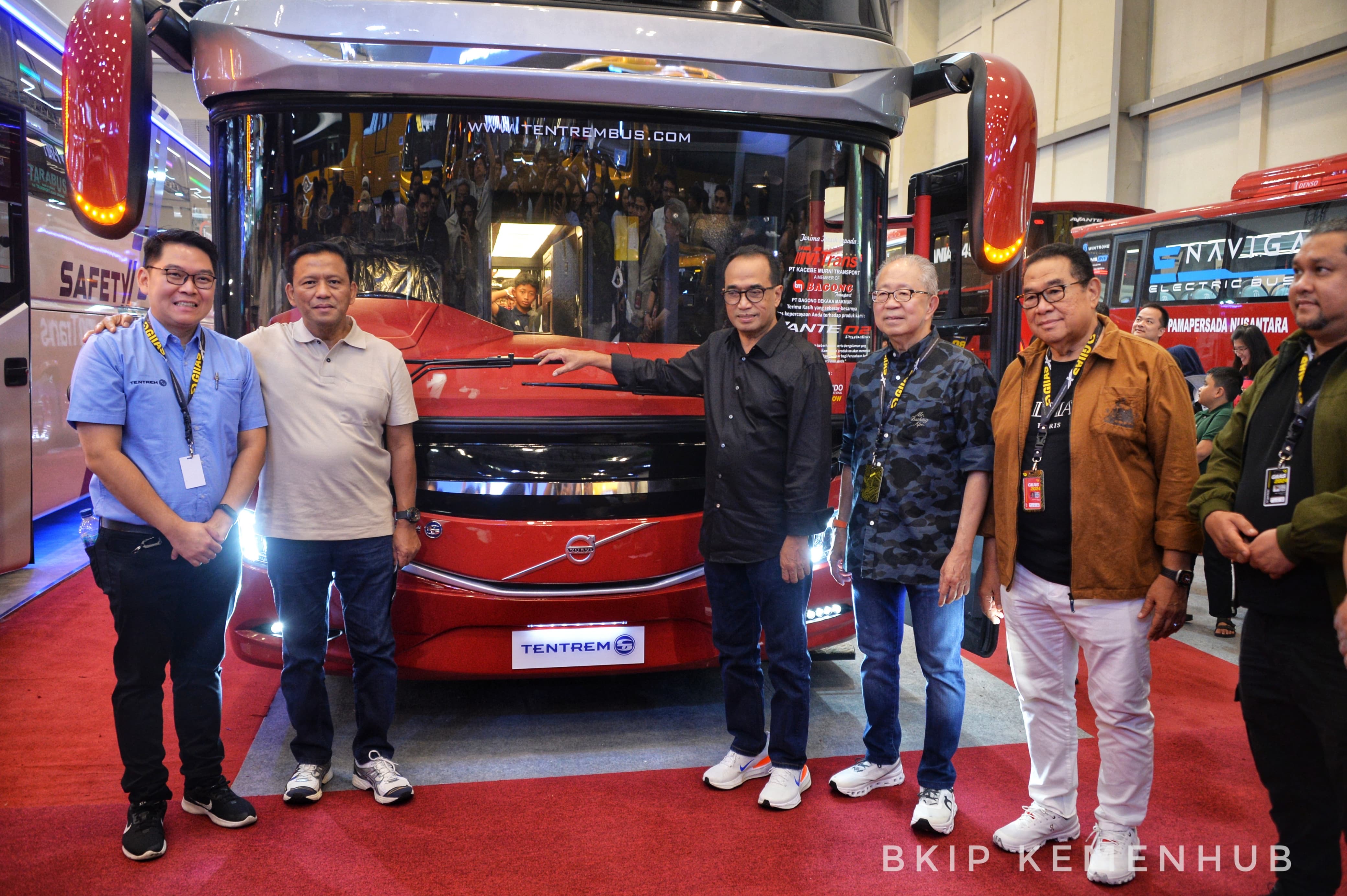 Bus-bus yang ada saat ini juga memberikan pelayanan yang baik