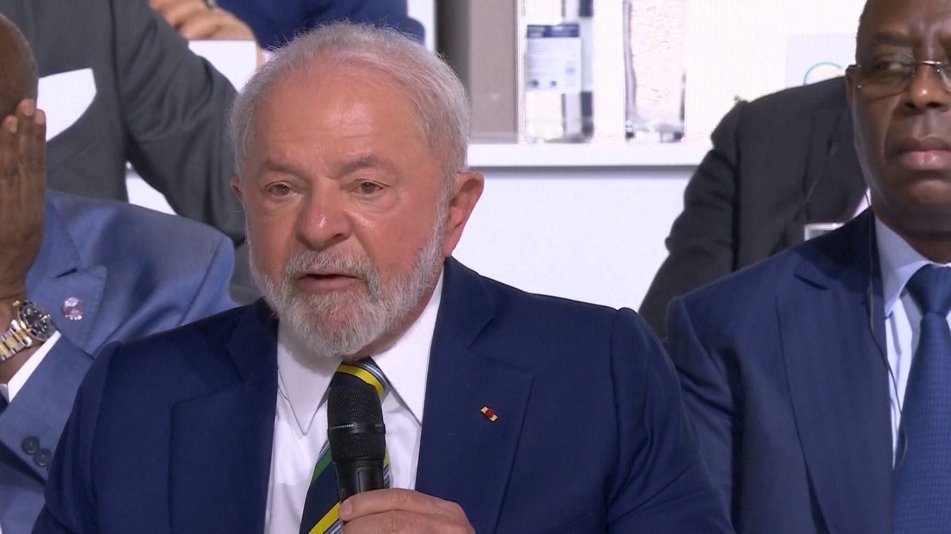 Lula sudah berkali-kali menyampaikan keinginannya untuk melepaskan diri dari ketergantungan dolar AS dalam perdagangan internasional