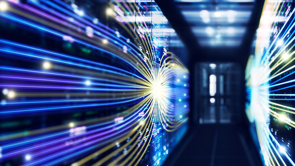 Tiongkok Meningkatkan Pengembangan Industri Komputasi Luar Angkasa